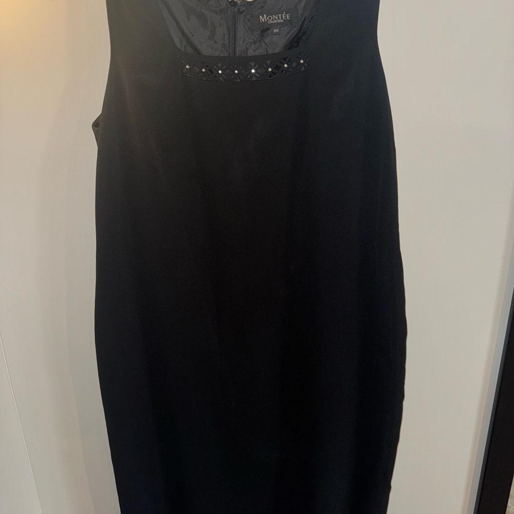 Chic Black Mini Dress by